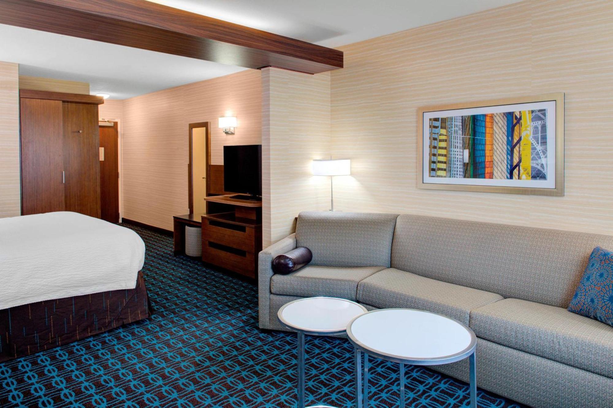 Fairfield Inn & Suites By Marriott Bakersfield North/Airport Екстериор снимка